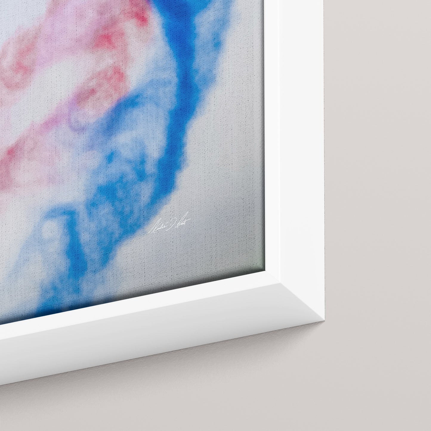 Grande Finale — closeup3-white view